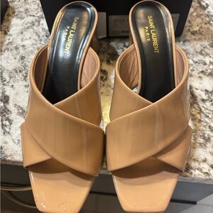 Saint Laurent Nude Patent Leather Mules